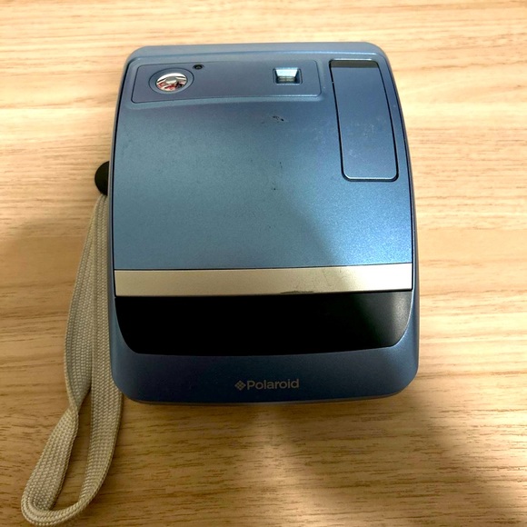 Polaroid One600 Classic - Picture 3 of 5